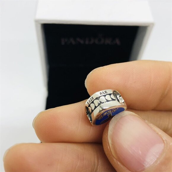 ✨🔥Pandora Alaska Exclusive Whale Tail Cruise Ship Charm - Picture 3 of 5